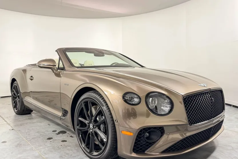 2024 Bentley Continental GTC photo 1