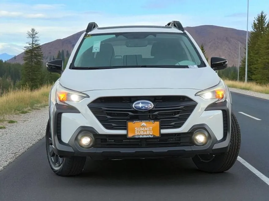 2025 Subaru Outback Onyx Edition XT photo 1