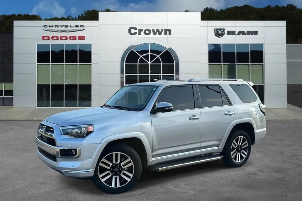 2024 Toyota 4Runner Limited 4WD photo 1