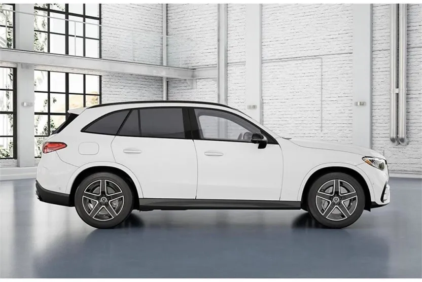 2026 Mercedes Benz GLC 300 4MATIC photo 1