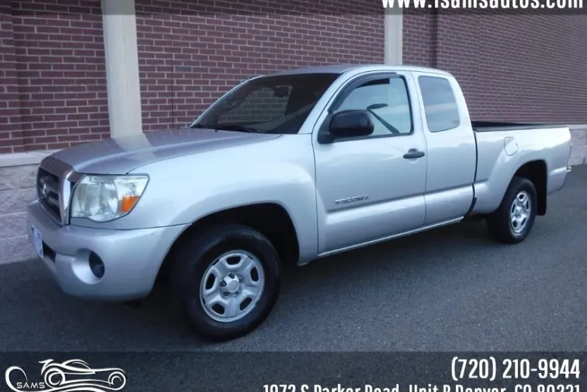 2010 Toyota Tacoma Access Cab photo 1