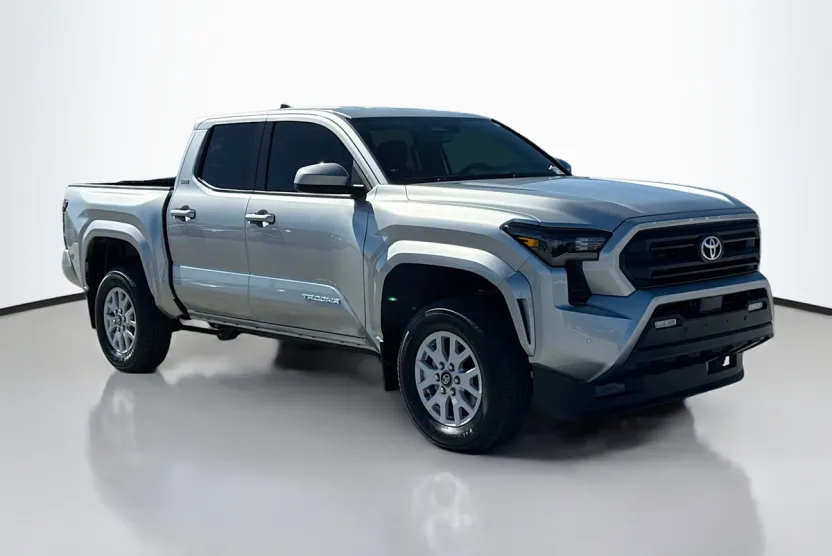 2024 Toyota Tacoma SR5 photo 1