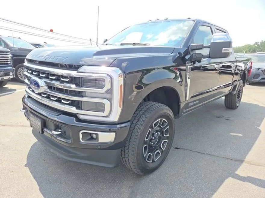 2024 Ford F-350 Platinum photo 1