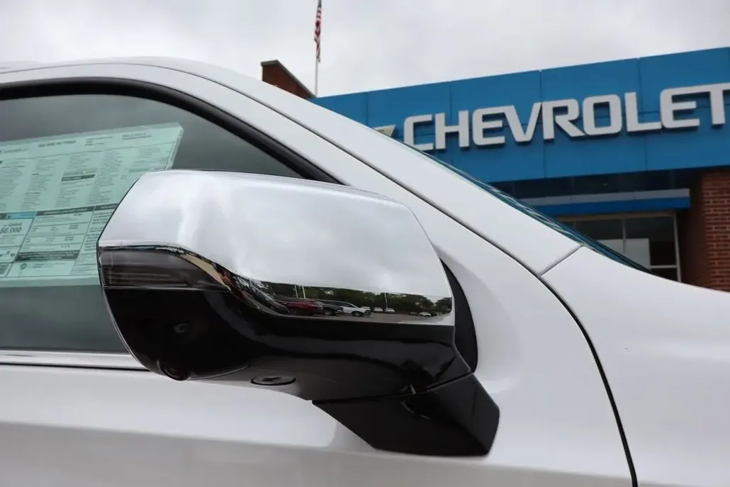 2025 Chevrolet Tahoe Premier photo 1