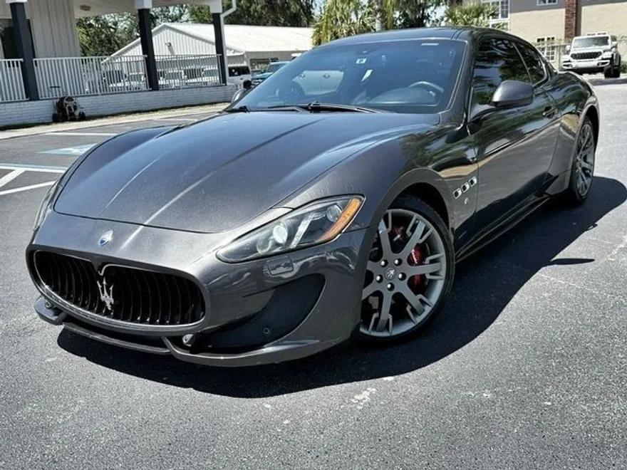 2013 Maserati Granturismo Sport photo 1