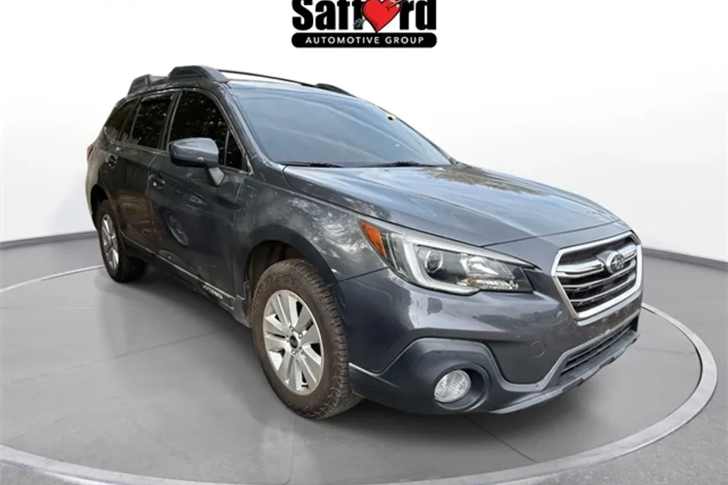 2018 Subaru Outback 2.5i Premium photo 1