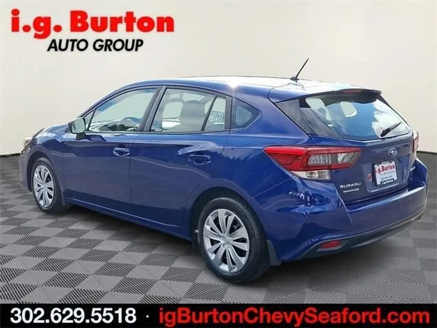 2022 Subaru Impreza Base photo 1