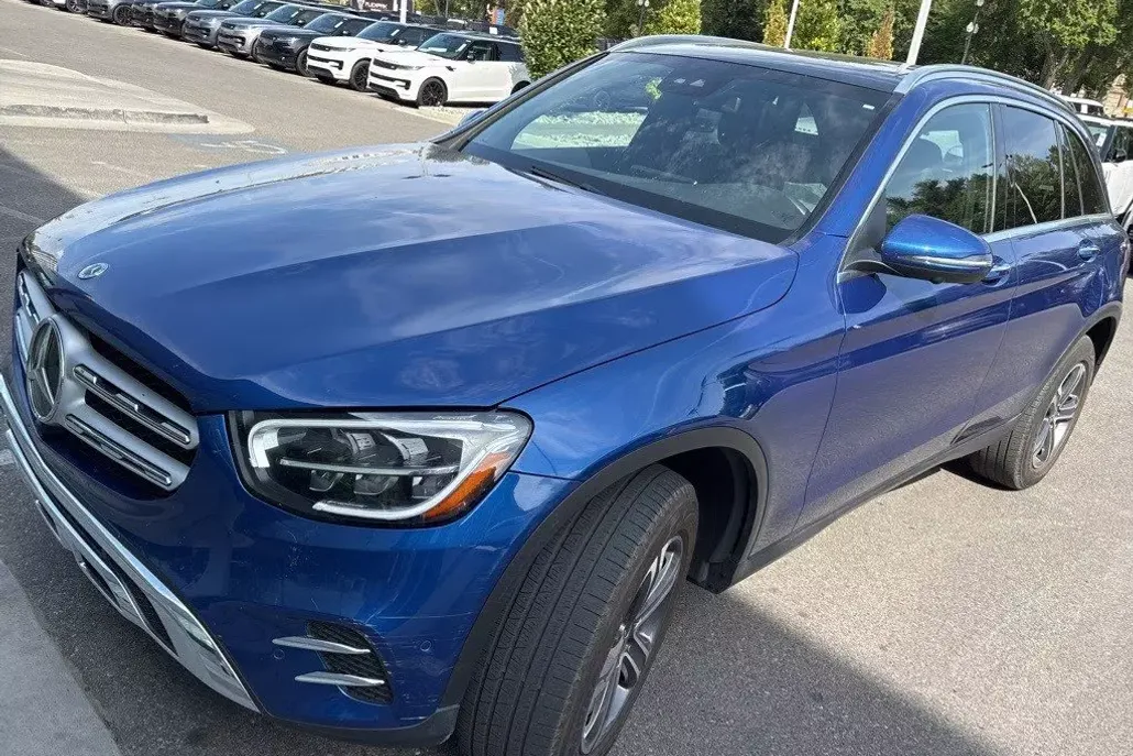 2022 Mercedes Benz GLC 300 4MATIC photo 1