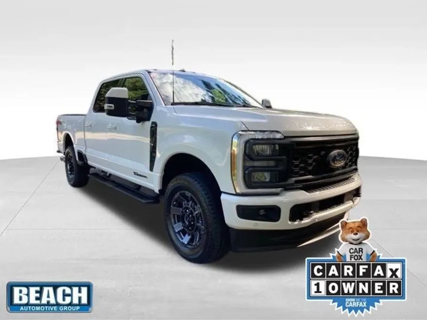 2023 Ford F-250 Lariat photo 1