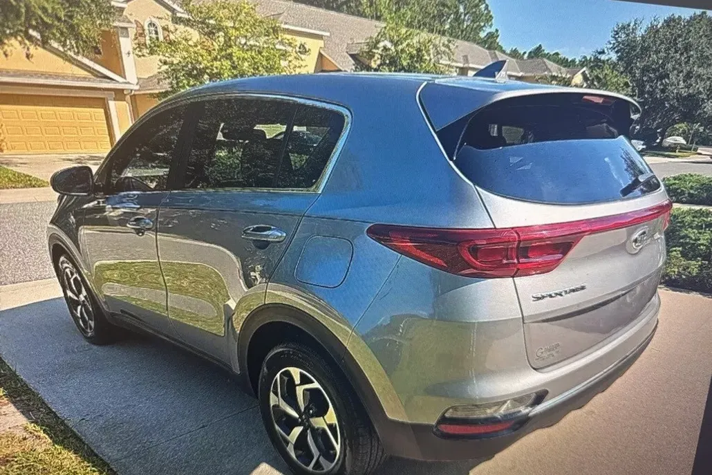 2022 Kia Sportage LX photo 1