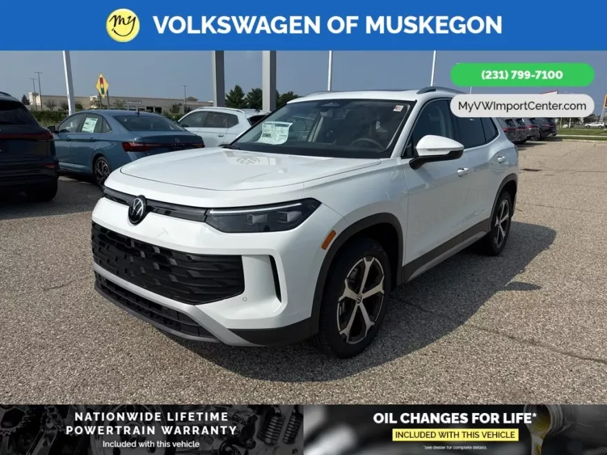 2025 Volkswagen Tiguan SE photo 1