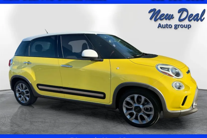 2015 Fiat 500L Trekking photo 1