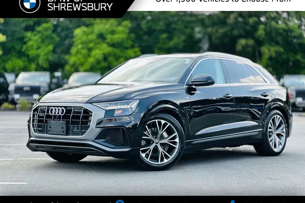 2023 Audi Q8 55 Prestige photo 1