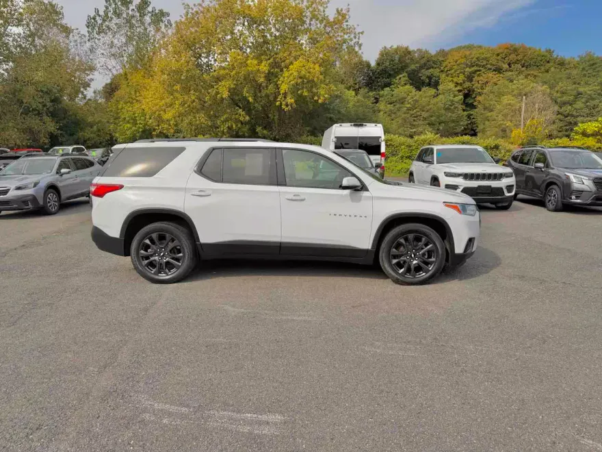 2019 Chevrolet Traverse RS photo 1