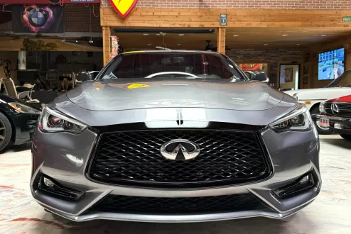 2018 Infiniti Q60 3.0t Sport photo 2