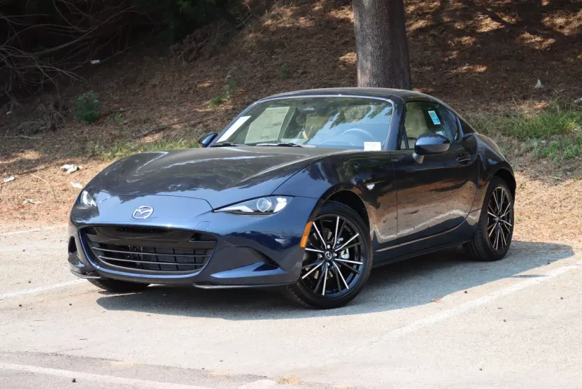 2025 Mazda MX-5 Miata Miata RF Grand Touring photo 1