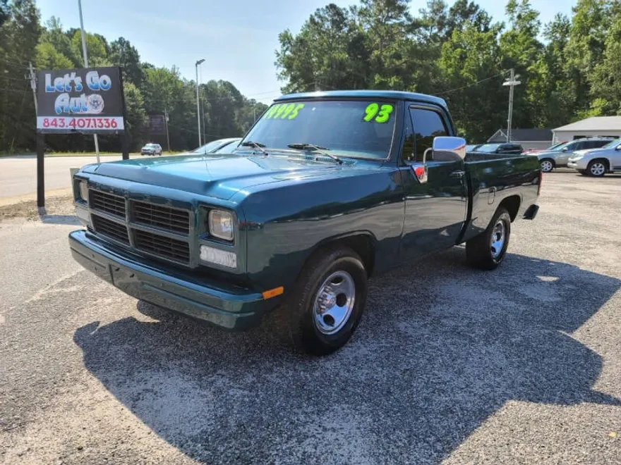 1993 Dodge Ram photo 1