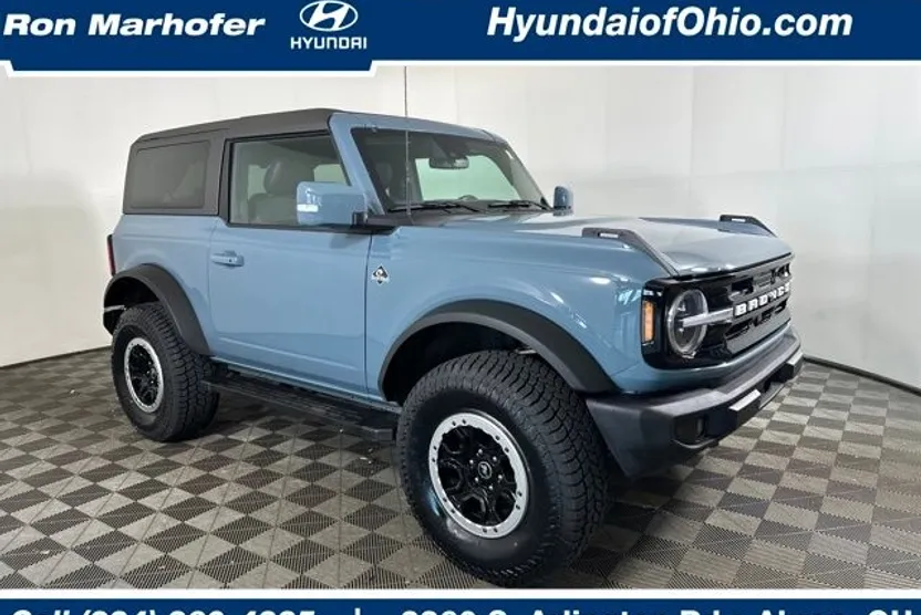 2022 Ford Bronco Outer Banks photo 1