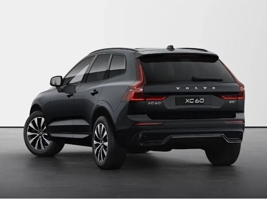 2025 Volvo XC60 B5 Plus photo 1