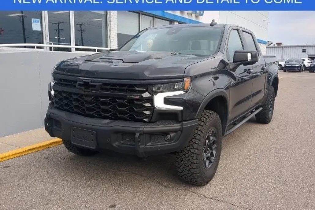 2024 Chevrolet Silverado 1500 ZR2 photo 1
