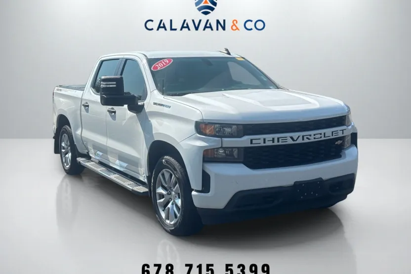 2019 Chevrolet Silverado 1500 Custom photo 1