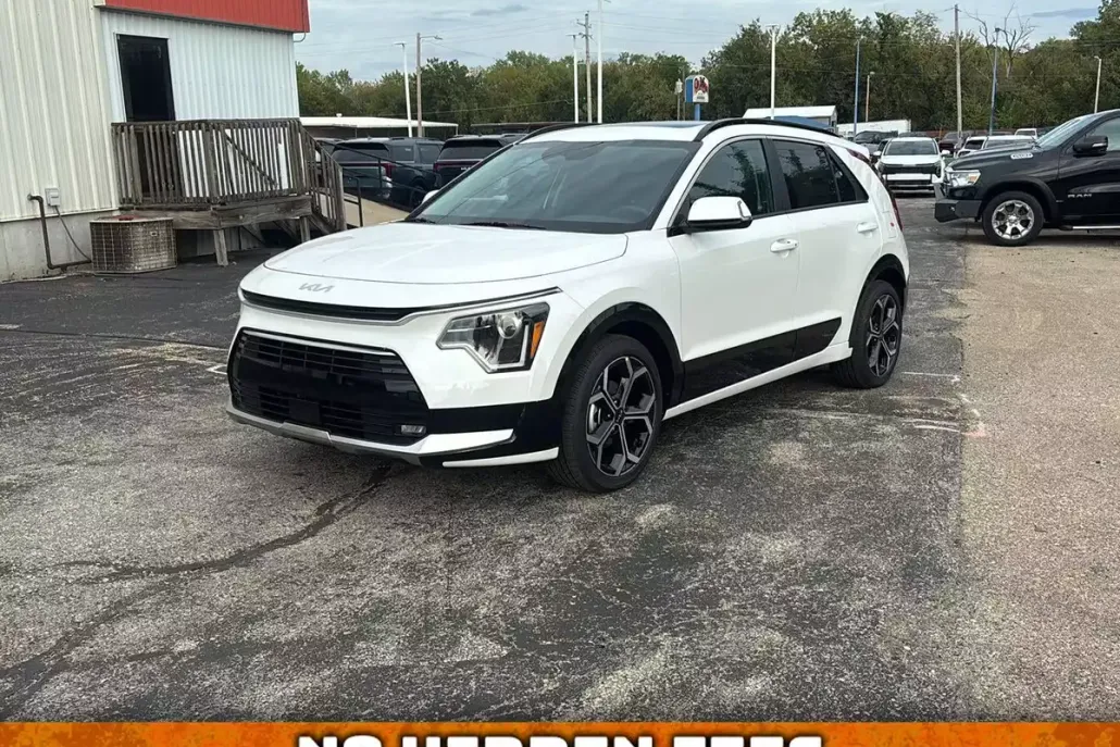 2025 Kia Niro EX Touring photo 1