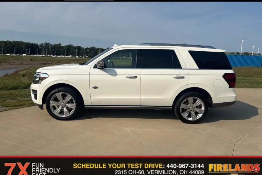 2022 Ford Expedition King Ranch photo 1