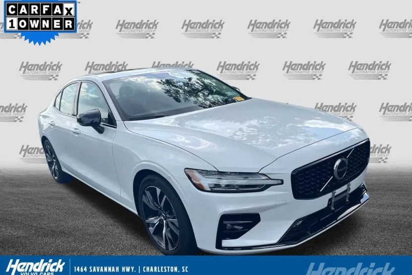 2024 Volvo S60 Core photo 1