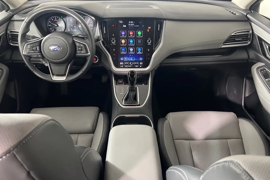 2022 Subaru Outback Limited photo 1