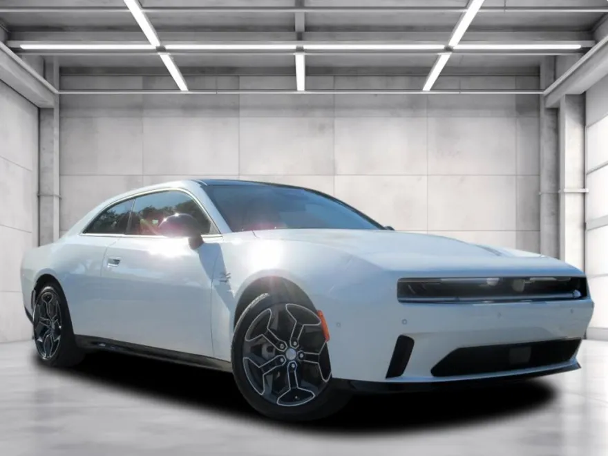 2024 Dodge Charger Daytona R/T photo 1