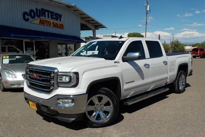 2016 Gmc Sierra 1500 SLT photo 1