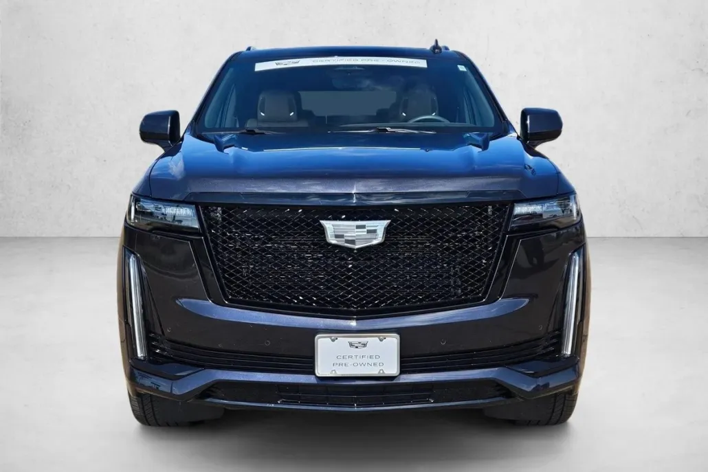 2024 Cadillac Escalade Sport photo 1