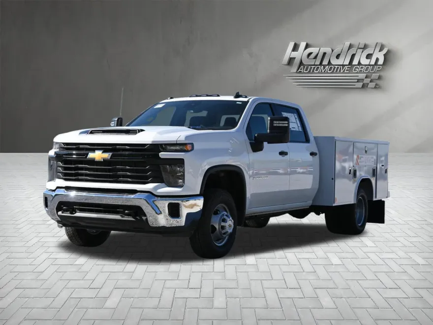 2024 Chevrolet Silverado 3500HD Work Truck photo 1