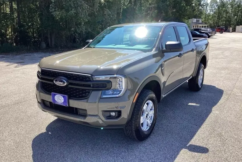 2025 Ford Ranger XL photo 1