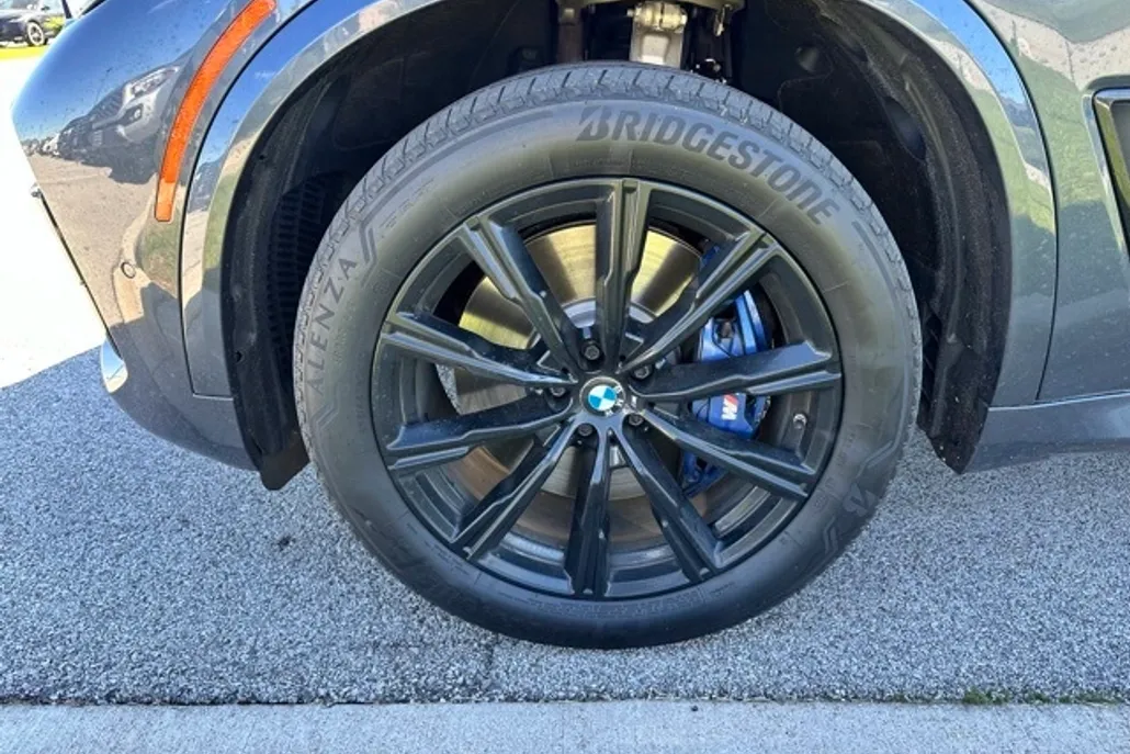 2020 Bmw X5 M50i photo 1