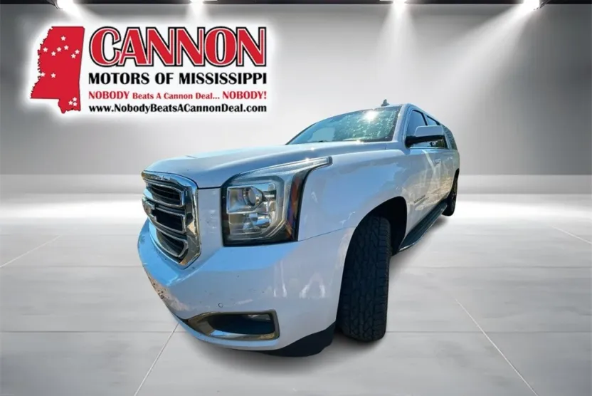 2017 Gmc Yukon XL SLT photo 1