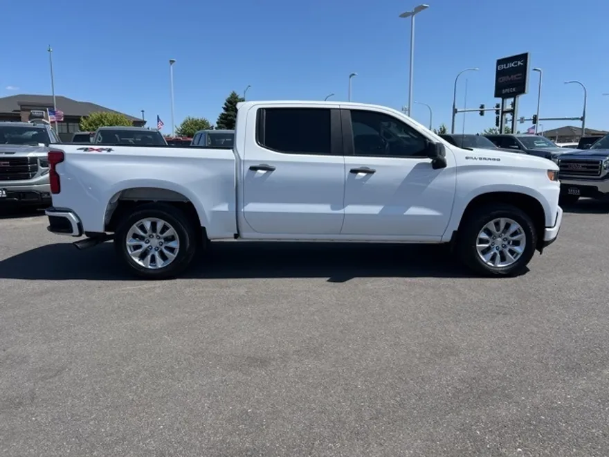 2020 Chevrolet Silverado 1500 Custom photo 1