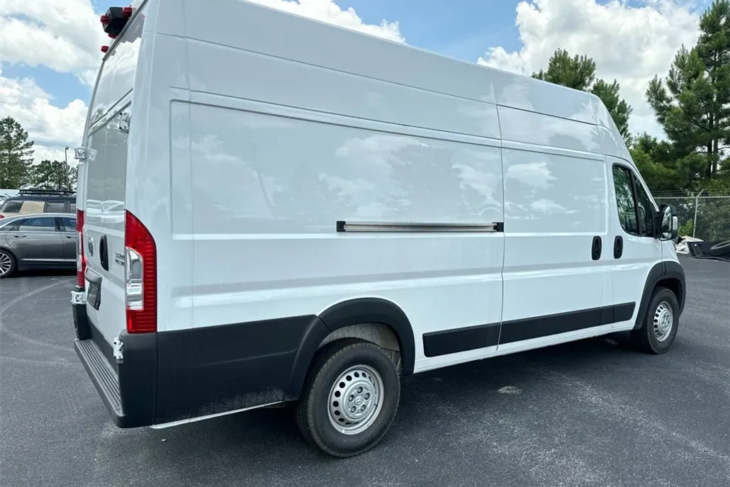 2024 Ram ProMaster 3500 photo 1