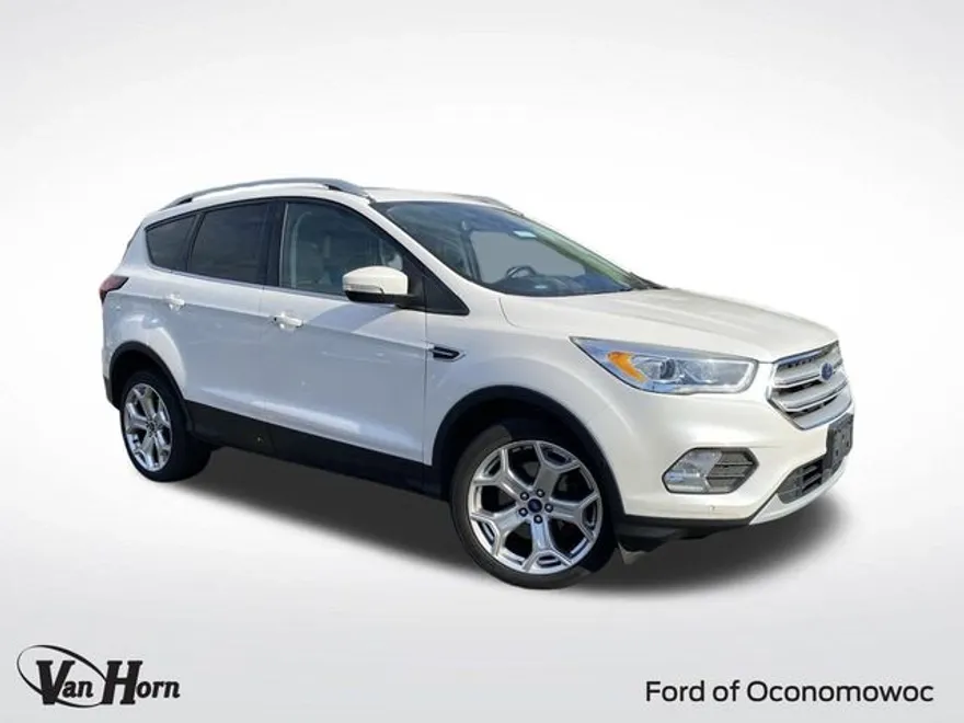 2019 Ford Escape Titanium photo 1