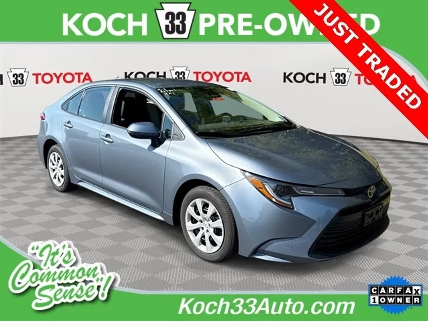 2024 Toyota Corolla LE photo 1