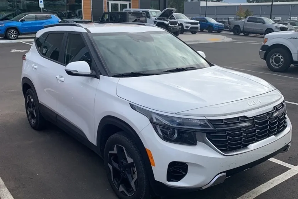 2025 Kia Seltos S X-Line photo 1