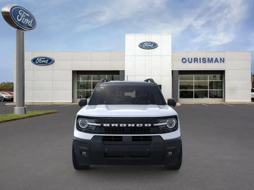2025 Ford Bronco Sport Outer Banks photo 1