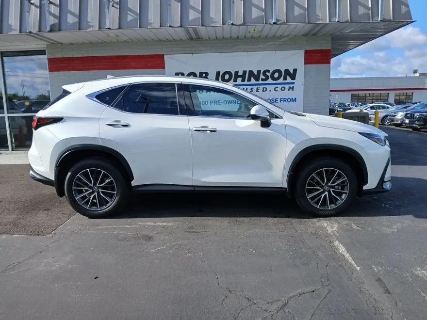 2025 Lexus NX 350h Premium photo 1