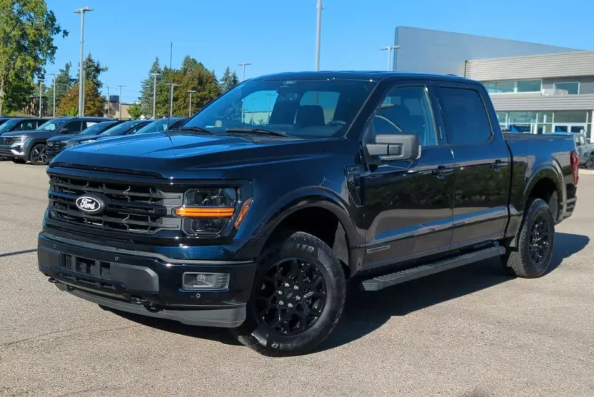 2024 Ford F-150 XLT photo 1