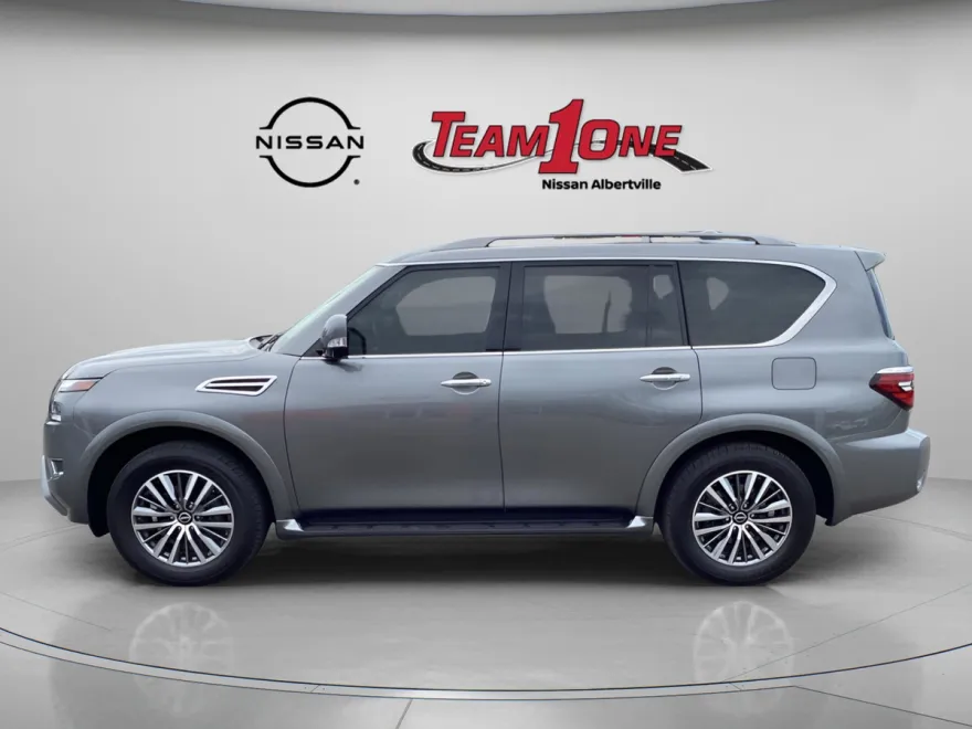 2023 Nissan Armada SL photo 1