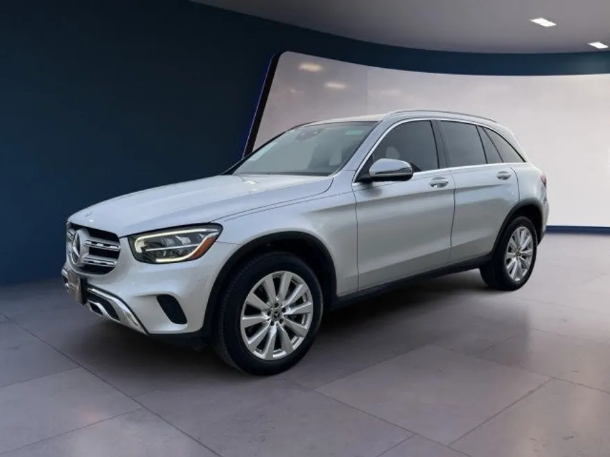 2020 Mercedes Benz GLC 300 photo 1