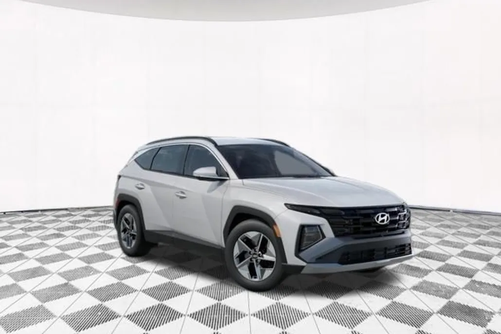 2025 Hyundai Tucson SEL photo 1
