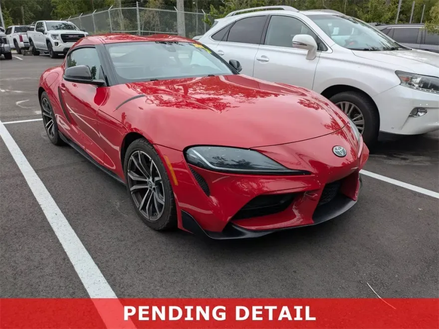 2023 Toyota Supra 2.0 photo 1