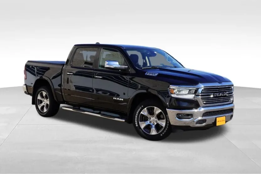 2020 Ram 1500 Laramie photo 1