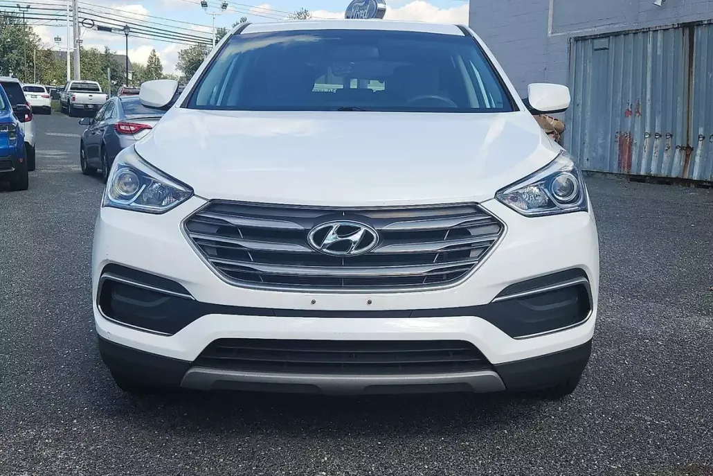 2018 Hyundai Santa Fe Sport Base photo 1